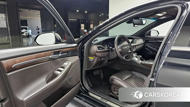 Genesis G90 id 4293702 из Кореи 35