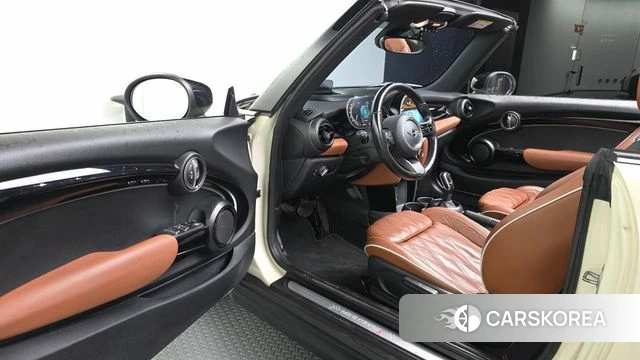 Mini Cooper S Convertible id 3910459 из Кореи 20