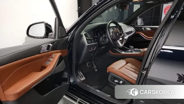 BMW X7 (G07) id 2940519 из Кореи 20