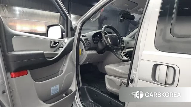 Hyundai The New Grand Starex id 3526190 из Кореи 20