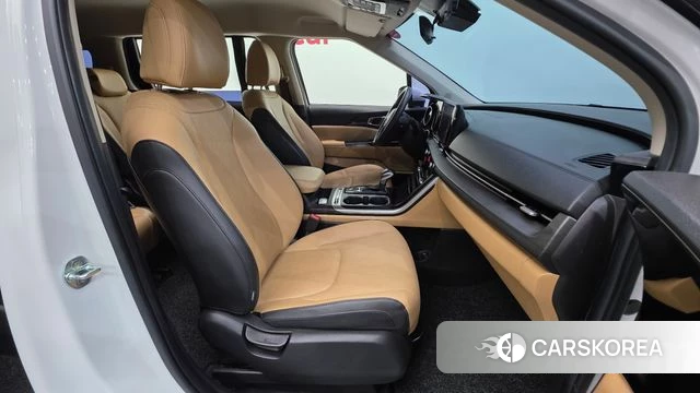 Kia Carnival 4th generation id 4232041 из Кореи 30