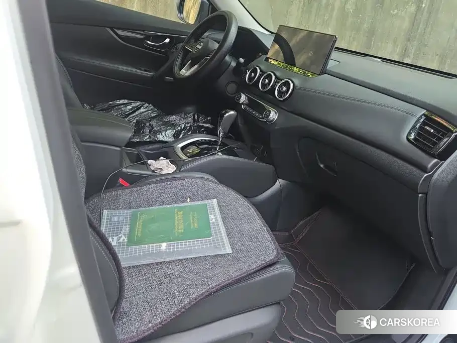 Nissan Qijun id 4679701 из Китая 16