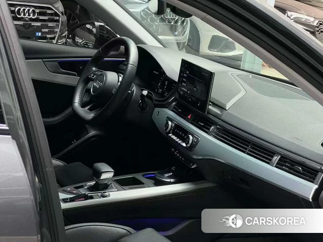 Audi A4L id 4365975 из Китая 21