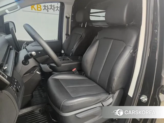 Hyundai Staria id 3201405 из Кореи 17