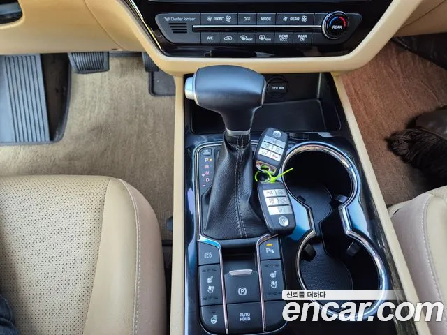 Kia The New Carnival id 2692344 из Кореи 19