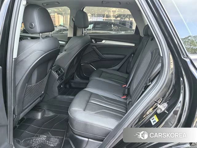 Audi Q5L id 4394204 из Китая 11