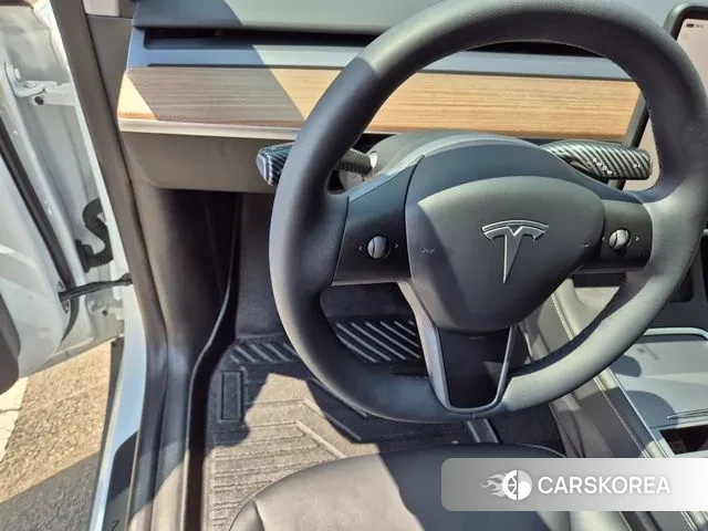 Tesla Model Y id 2857808 из Кореи 11