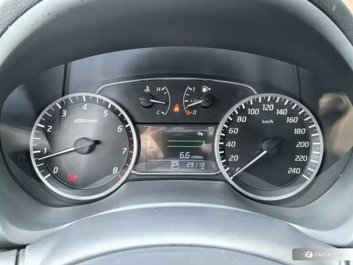 Nissan Sylphy id 4669270 из Китая 19