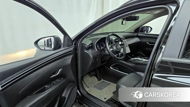 Hyundai Tucson (NX4) id 3839892 из Кореи 20