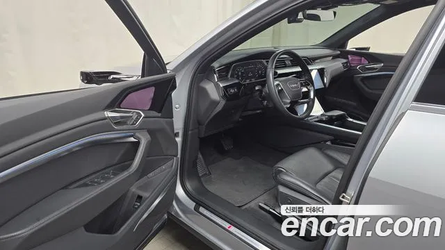 Audi e-Tron id 2743293 из Кореи 20