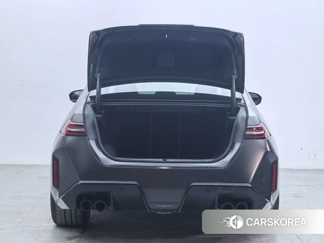 BMW M5 PHEV id 4265377 из Китая 18