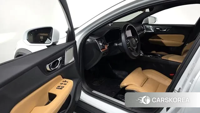 Volvo V60 Cross-Country 2nd Generation id 3625185 из Кореи 20