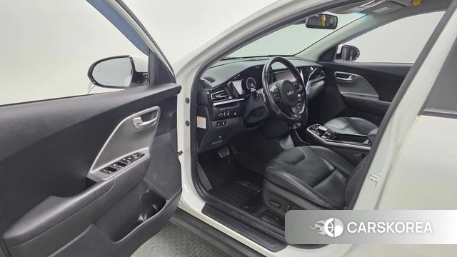 Kia Niro Plus id 3864695 из Кореи 20