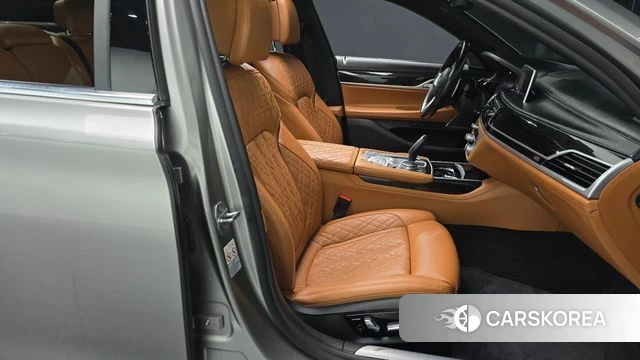 BMW 7 Series (G11) id 3828551 из Кореи 20