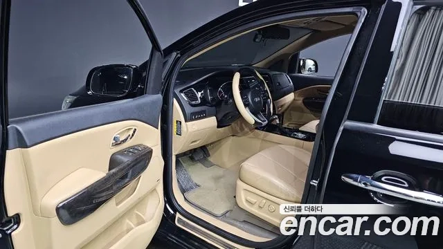 Kia The New Carnival id 2956653 из Кореи 20