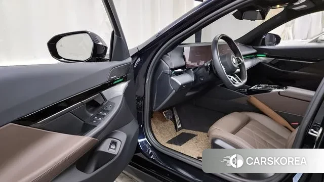 BMW 5 Series (G60) id 3447086 из Кореи 20