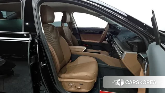 Hyundai Grandeur (GN7) id 3638862 из Кореи 20