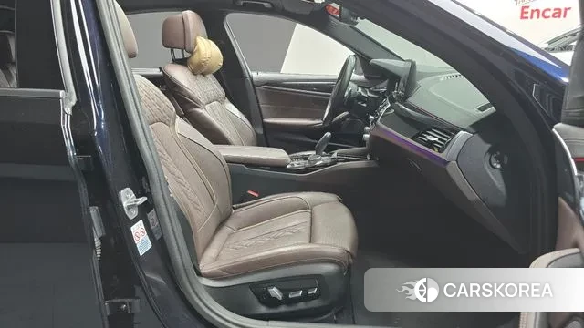 BMW 5 Series (G30) id 3405856 из Кореи 20