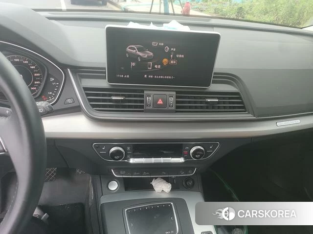Audi Q5L id 4392013 из Китая 21