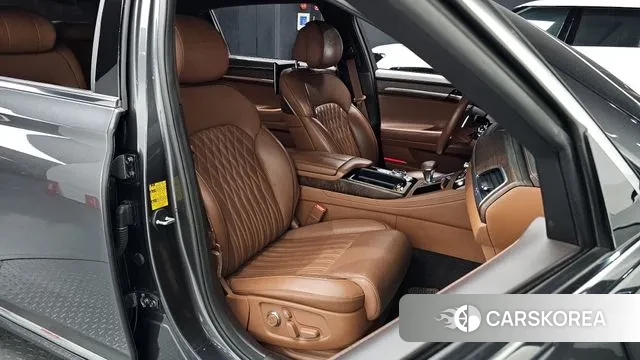 Genesis G90 id 3459697 из Кореи 20