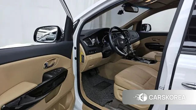 Kia The New Carnival id 3631925 из Кореи 20