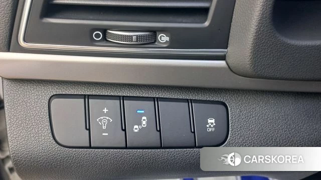 Hyundai Avante AD id 4610562 из Кореи 18