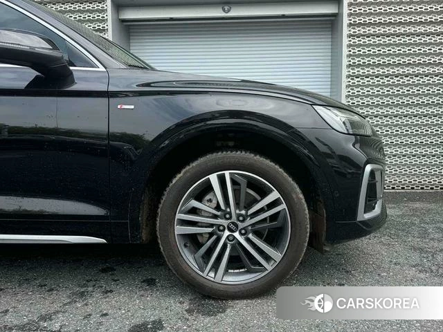 Audi Q5L id 4333728 из Китая 16