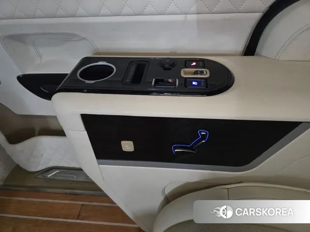 Kia The New Carnival id 3742095 из Кореи 20