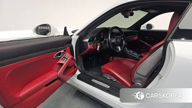 Porsche 911 id 3631646 из Кореи 20