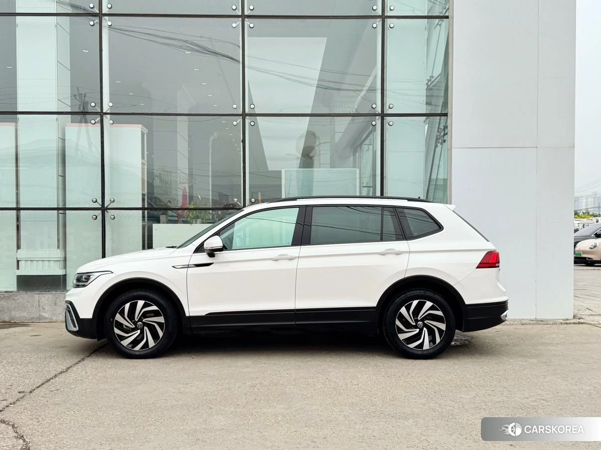Volkswagen Tiguan L id 4421228 из Китая 20