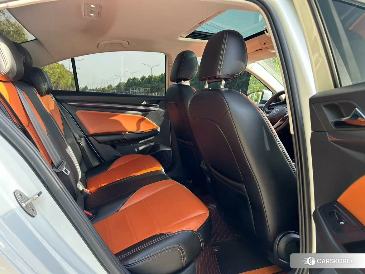 Volkswagen Bora id 4452885 из Китая 12