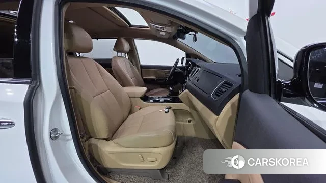 Kia The New Carnival id 3736740 из Кореи 20