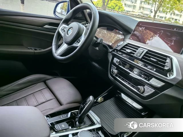 BMW X3 id 4241177 из Китая 13