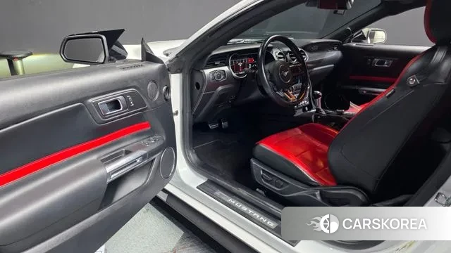 Ford Mustang id 3656107 из Кореи 20