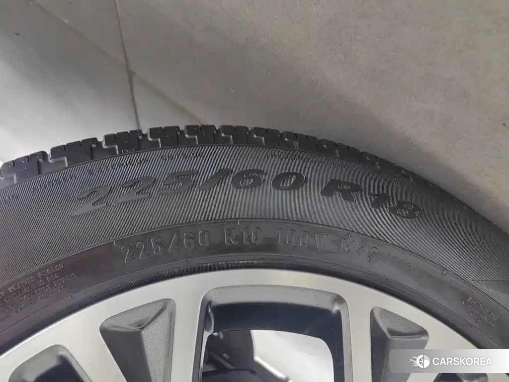 Ford Escape id 4649385 из Китая 24