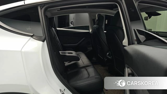 Tesla Model Y id 4792183 из Кореи 32