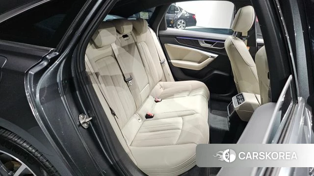 Audi A6 (C8) id 4835044 из Кореи 35
