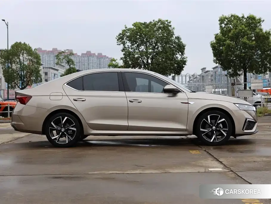 Skoda Octavia id 4628220 из Китая 18