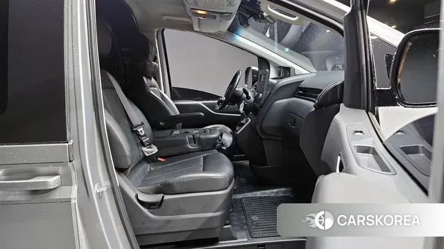 Hyundai Staria id 3132498 из Кореи 20