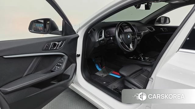BMW 1 Series (F40) id 4489368 из Кореи 30