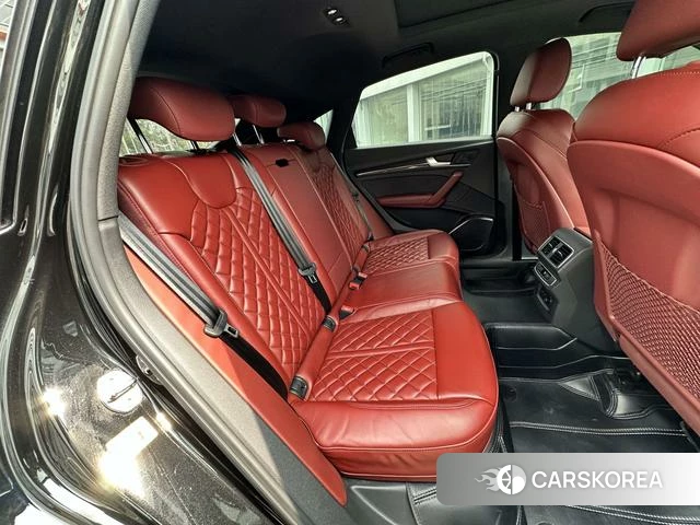 Audi Q5L Sportback id 4210846 из Китая 46