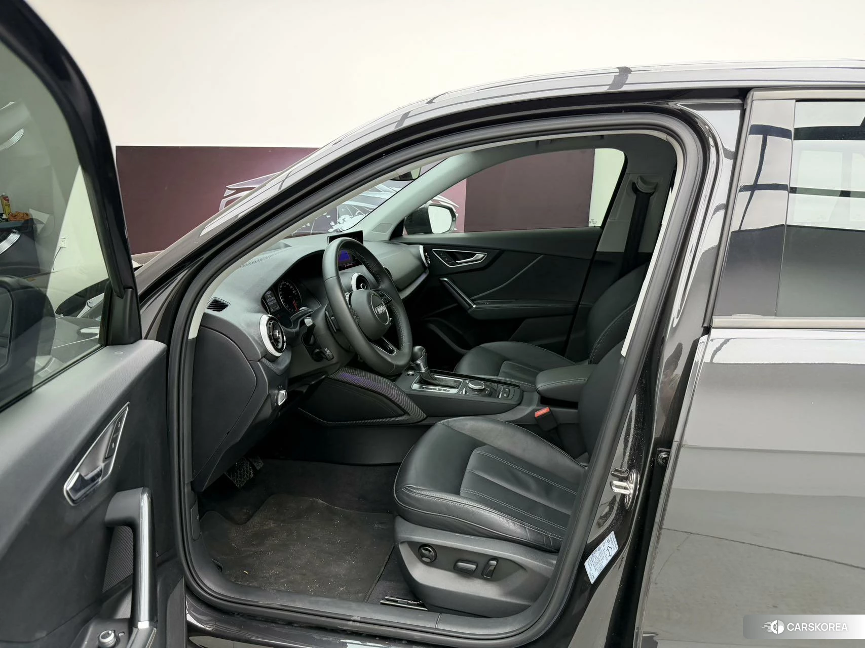 Audi Q2L id 4498798 из Китая 17