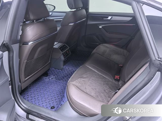 Audi A7L id 4198868 из Китая 18