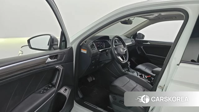Volkswagen Tiguan Allspace id 4469548 из Кореи 20