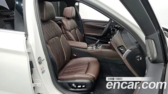 BMW 5 Series (G30) id 2922184 из Кореи 20