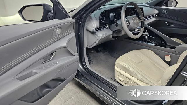 Hyundai The New Avante (CN7) id 4584622 из Кореи 32