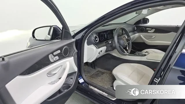 Mercedes-Benz E-Class W213 id 3468209 из Кореи 20