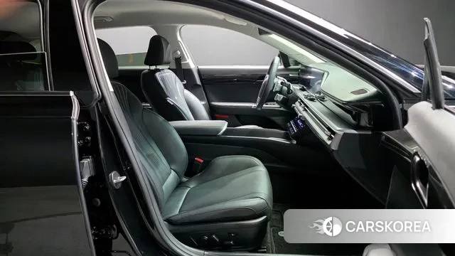 Hyundai Grandeur (GN7) id 3251828 из Кореи 20