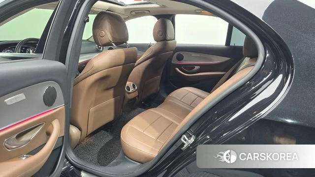 Mercedes-Benz E-Class W213 id 4907322 из Кореи 30