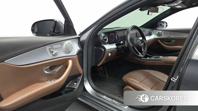 Mercedes-Benz E-Class W213 id 4726740 из Кореи 30